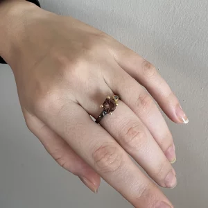 Silver zultanite ring, on model