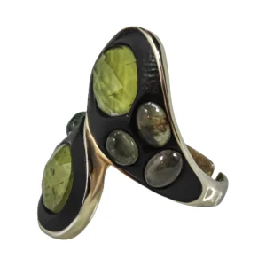 Pulse Array – Peridot Ring